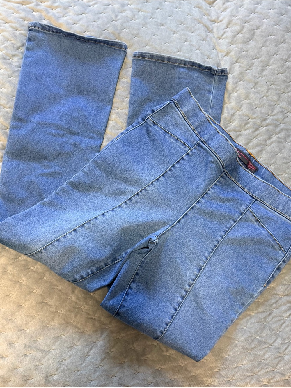 No Boundaries Light Blue Skinny Jeans - Picture 9 of 10